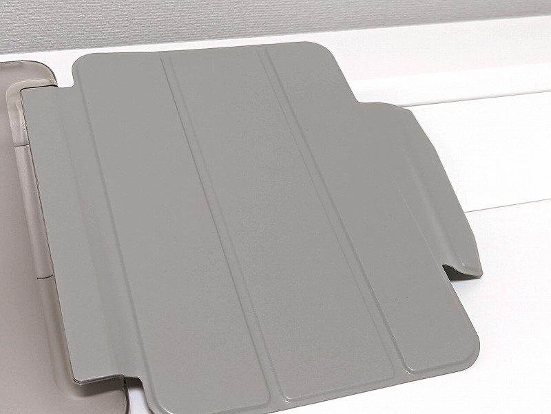 ESR 三つ折りタブレットケース-グレー(iPad mini 第6世代)