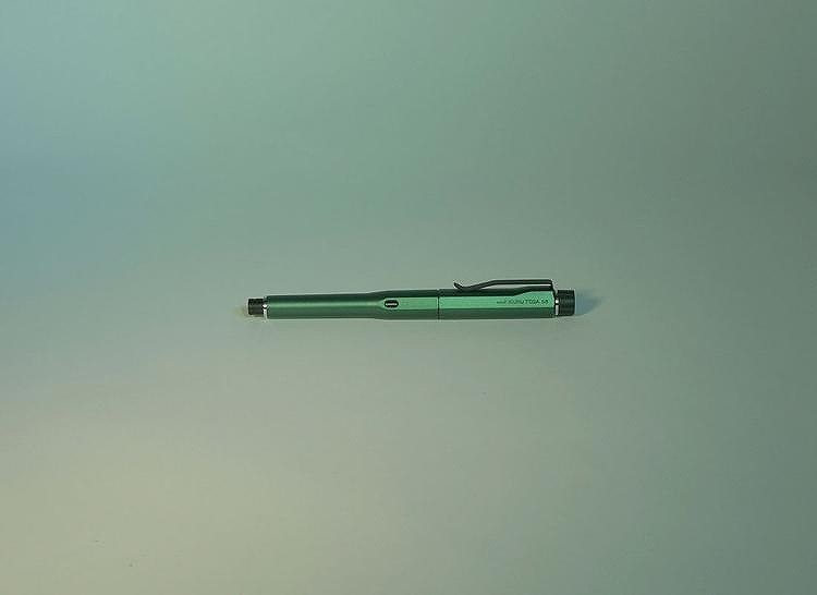 クルトガダイブ継続品(第3弾) デンスグリーン - uni 三菱鉛筆
